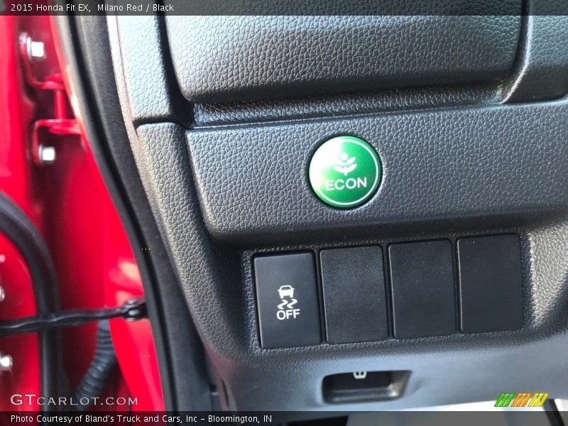 Milano Red / Black 2015 Honda Fit EX