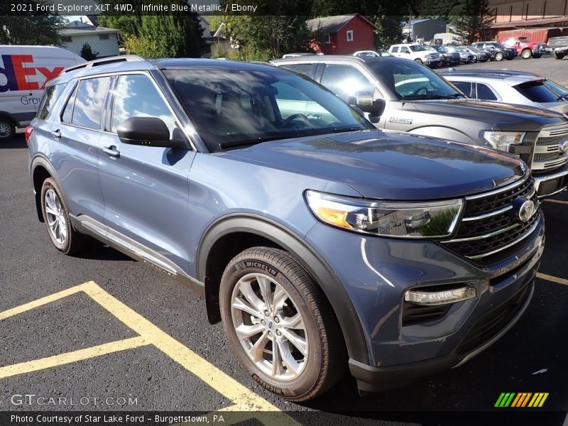 Infinite Blue Metallic / Ebony 2021 Ford Explorer XLT 4WD