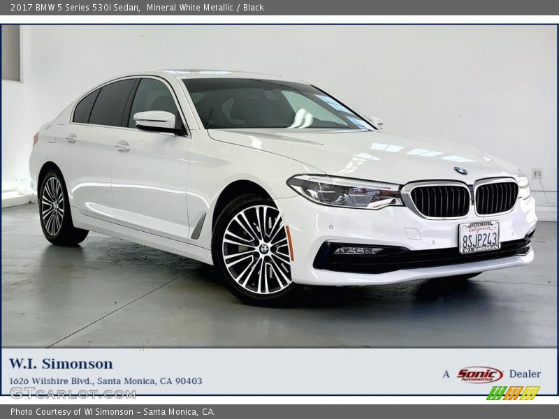 Mineral White Metallic / Black 2017 BMW 5 Series 530i Sedan