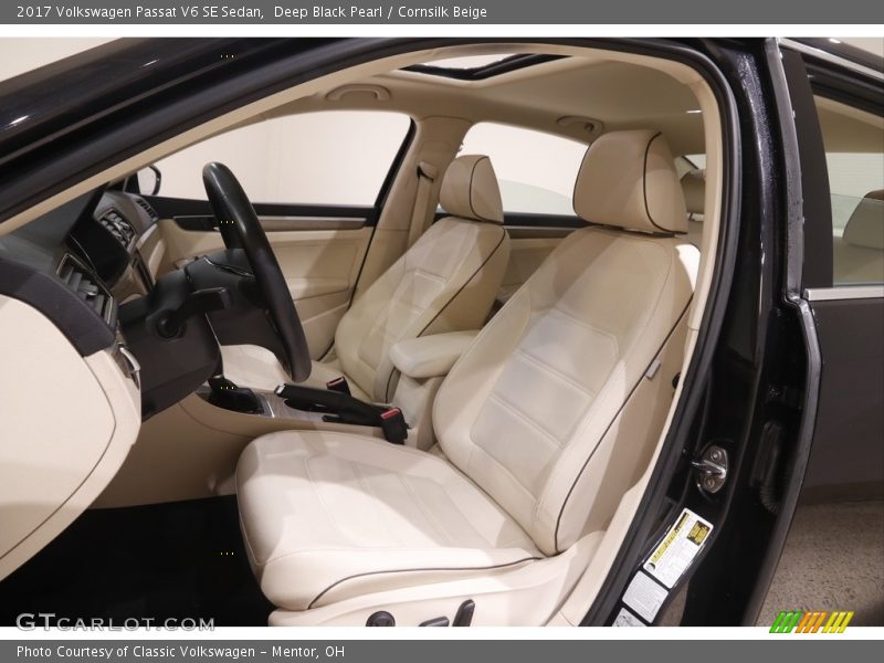  2017 Passat V6 SE Sedan Cornsilk Beige Interior