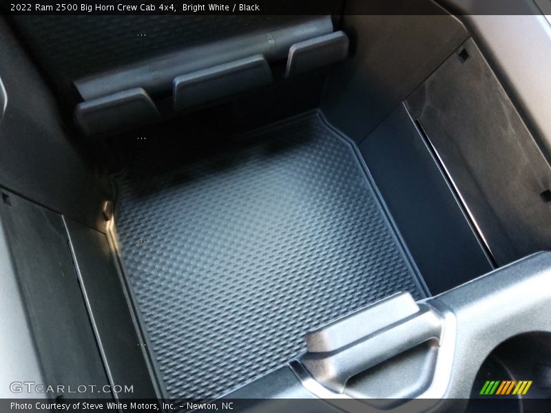 Bright White / Black 2022 Ram 2500 Big Horn Crew Cab 4x4