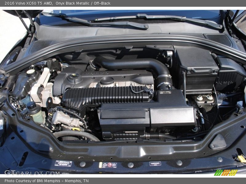 Onyx Black Metallic / Off-Black 2016 Volvo XC60 T5 AWD