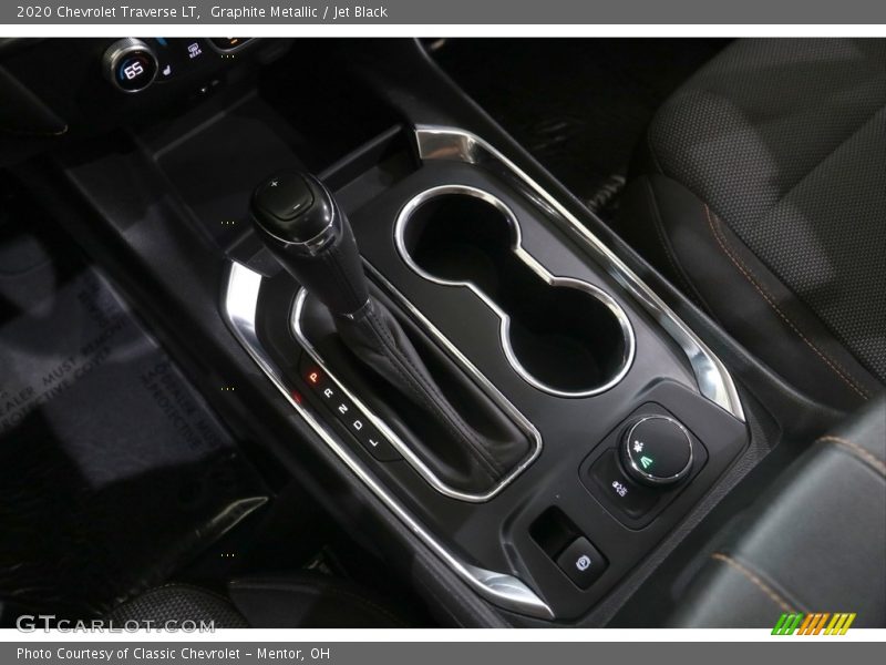 Graphite Metallic / Jet Black 2020 Chevrolet Traverse LT