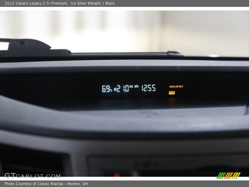 Ice Silver Metallic / Black 2013 Subaru Legacy 2.5i Premium