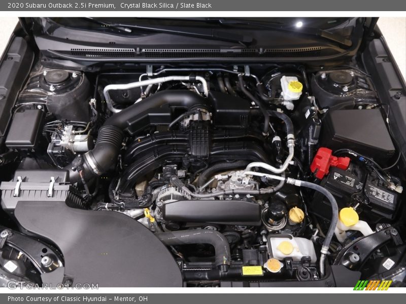 Crystal Black Silica / Slate Black 2020 Subaru Outback 2.5i Premium