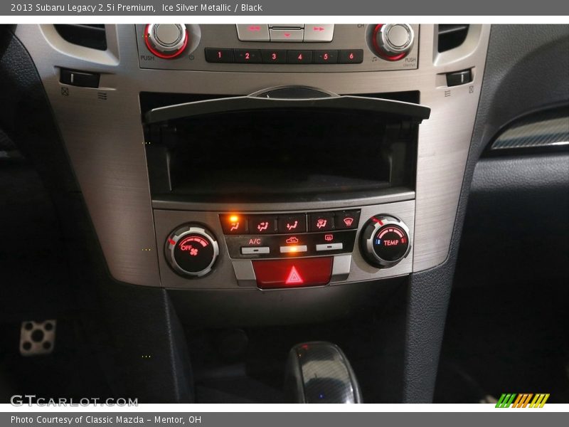 Ice Silver Metallic / Black 2013 Subaru Legacy 2.5i Premium