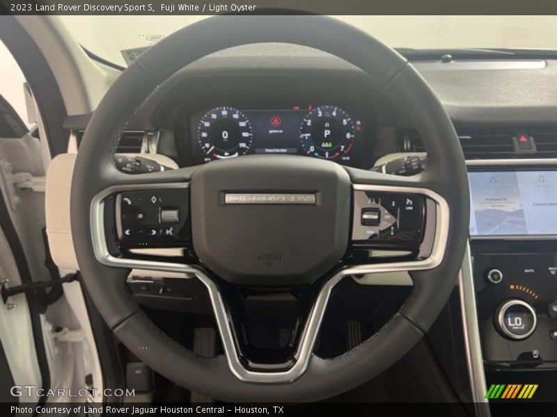 Fuji White / Light Oyster 2023 Land Rover Discovery Sport S
