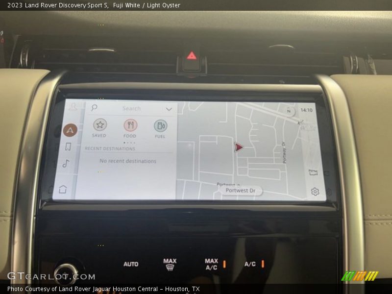 Fuji White / Light Oyster 2023 Land Rover Discovery Sport S