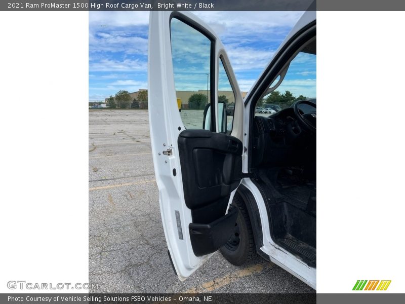 Bright White / Black 2021 Ram ProMaster 1500 High Roof Cargo Van