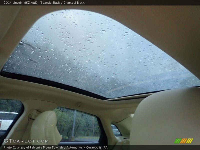 Sunroof of 2014 MKZ AWD