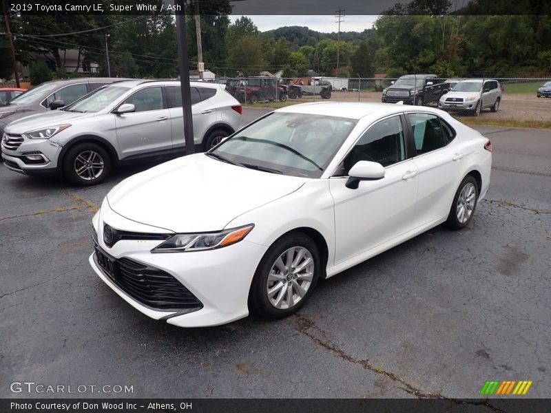 Super White / Ash 2019 Toyota Camry LE