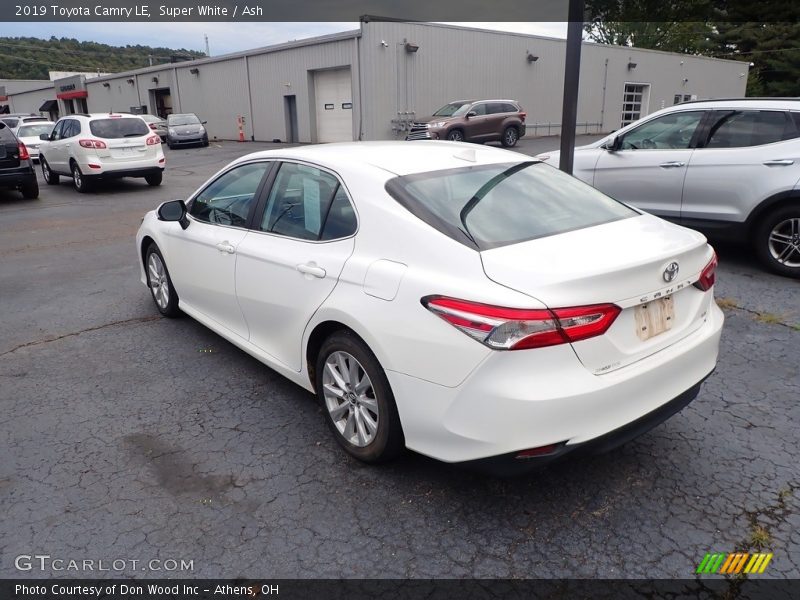 Super White / Ash 2019 Toyota Camry LE