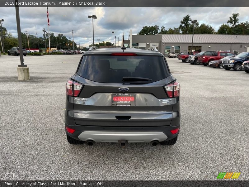 Magnetic / Charcoal Black 2018 Ford Escape Titanium