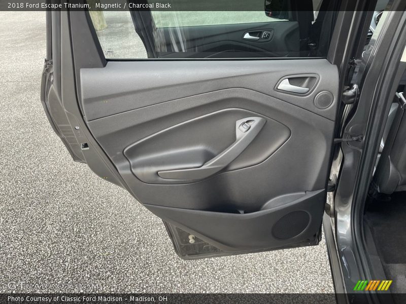 Magnetic / Charcoal Black 2018 Ford Escape Titanium