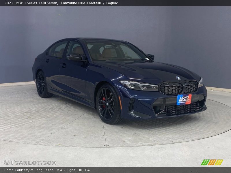Front 3/4 View of 2023 3 Series 340i Sedan