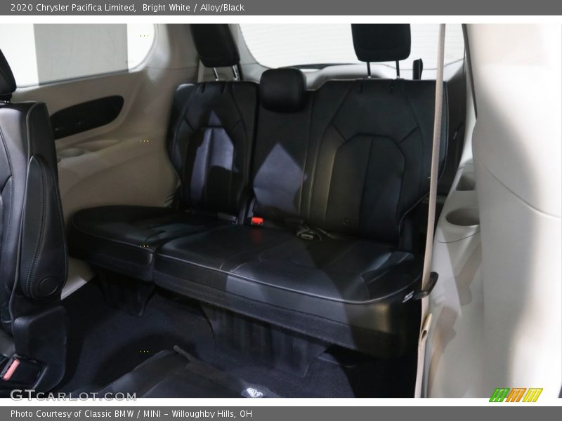 Bright White / Alloy/Black 2020 Chrysler Pacifica Limited