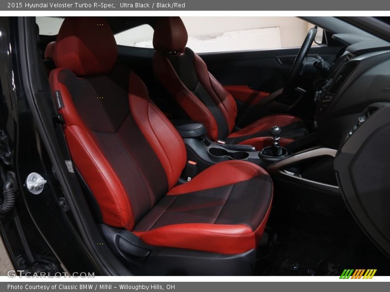 Front Seat of 2015 Veloster Turbo R-Spec