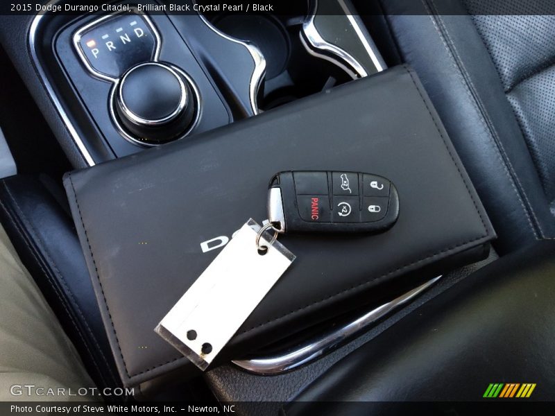 Brilliant Black Crystal Pearl / Black 2015 Dodge Durango Citadel