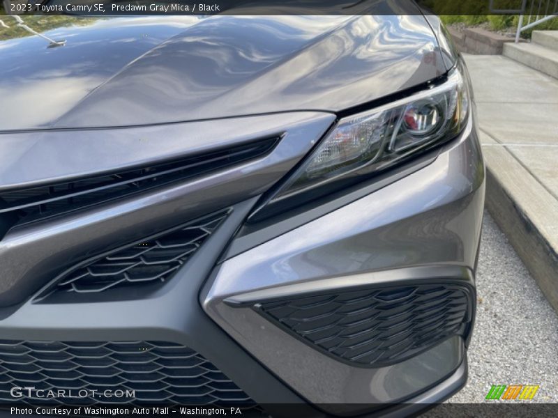 Predawn Gray Mica / Black 2023 Toyota Camry SE