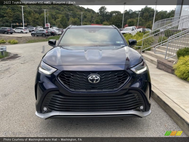 Blueprint / Black 2022 Toyota Highlander XSE AWD