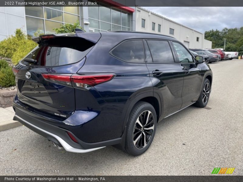 Blueprint / Black 2022 Toyota Highlander XSE AWD