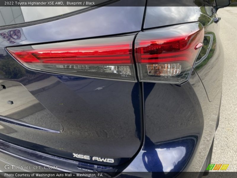 Blueprint / Black 2022 Toyota Highlander XSE AWD
