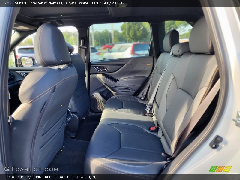 Crystal White Pearl / Gray StarTex 2022 Subaru Forester Wilderness