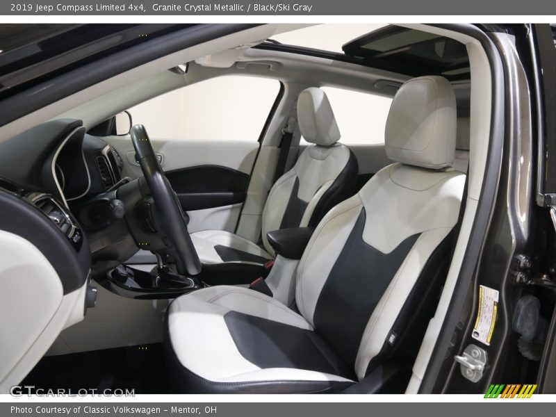 Granite Crystal Metallic / Black/Ski Gray 2019 Jeep Compass Limited 4x4