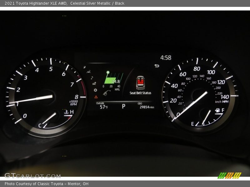 Celestial Silver Metallic / Black 2021 Toyota Highlander XLE AWD
