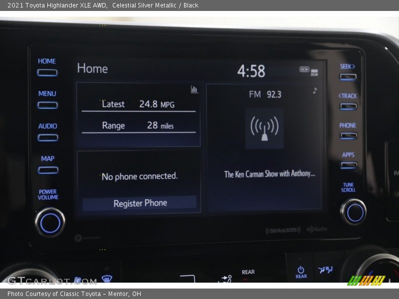 Celestial Silver Metallic / Black 2021 Toyota Highlander XLE AWD