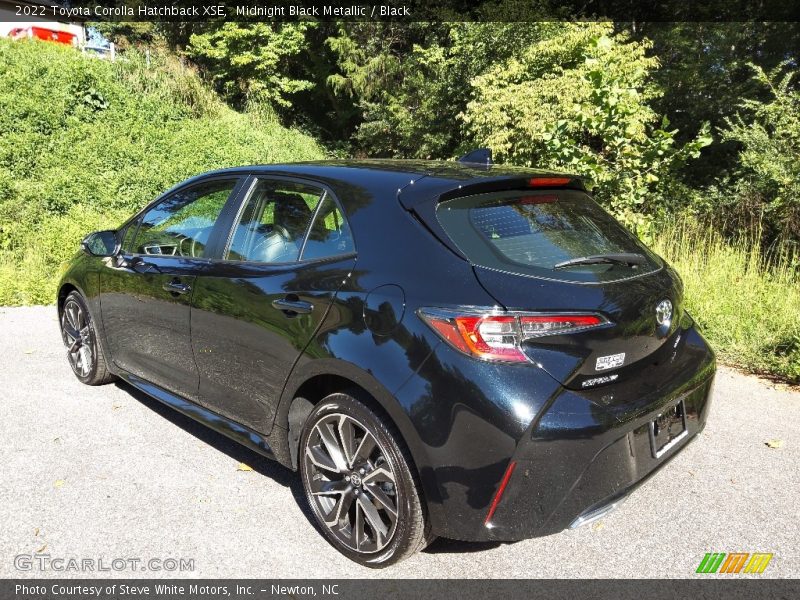 Midnight Black Metallic / Black 2022 Toyota Corolla Hatchback XSE