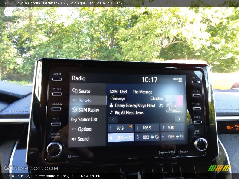 Midnight Black Metallic / Black 2022 Toyota Corolla Hatchback XSE