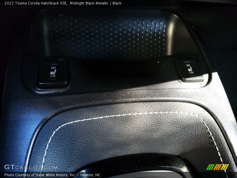 Midnight Black Metallic / Black 2022 Toyota Corolla Hatchback XSE