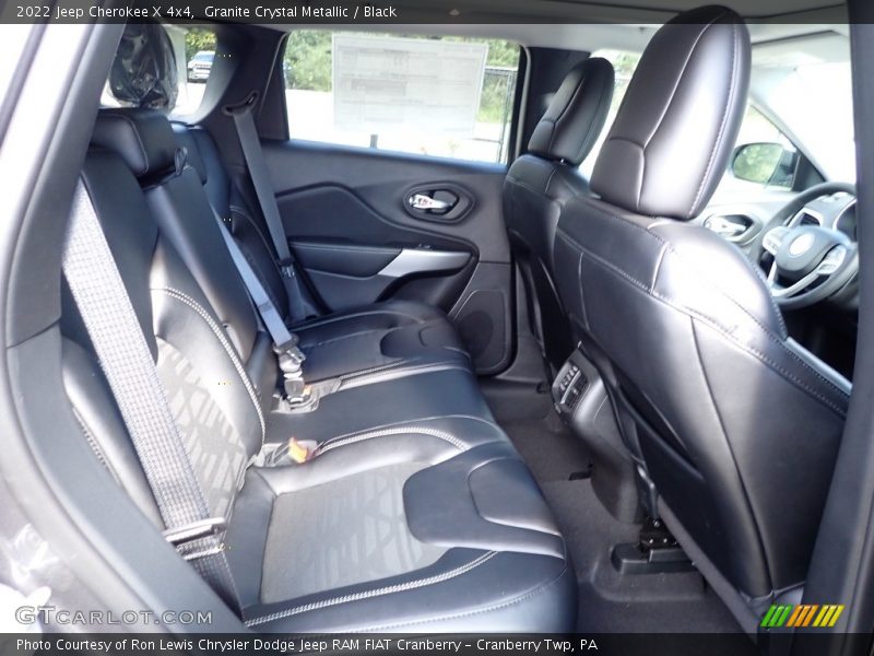 Granite Crystal Metallic / Black 2022 Jeep Cherokee X 4x4