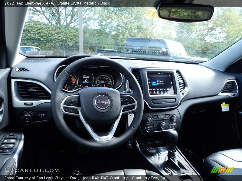 Granite Crystal Metallic / Black 2022 Jeep Cherokee X 4x4