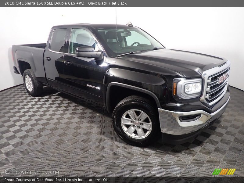 Onyx Black / Jet Black 2018 GMC Sierra 1500 SLE Double Cab 4WD