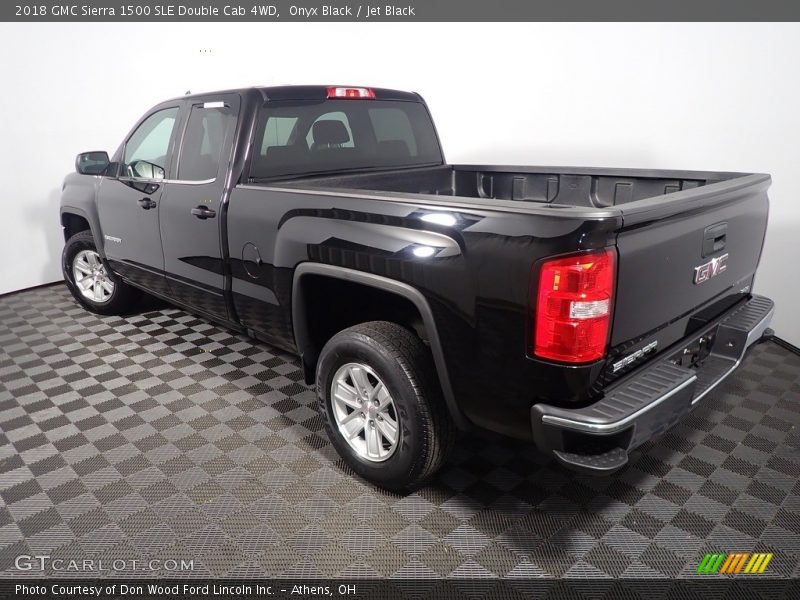 Onyx Black / Jet Black 2018 GMC Sierra 1500 SLE Double Cab 4WD