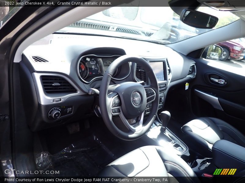 Granite Crystal Metallic / Black 2022 Jeep Cherokee X 4x4