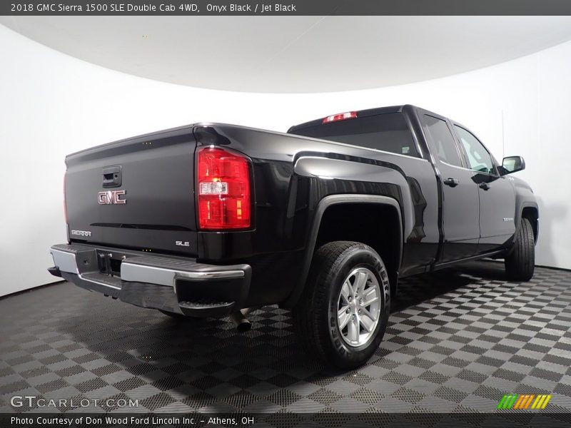 Onyx Black / Jet Black 2018 GMC Sierra 1500 SLE Double Cab 4WD