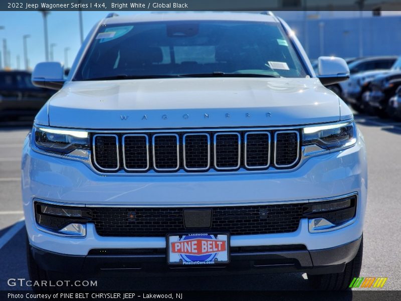 Bright White / Global Black 2022 Jeep Wagoneer Series I 4x4
