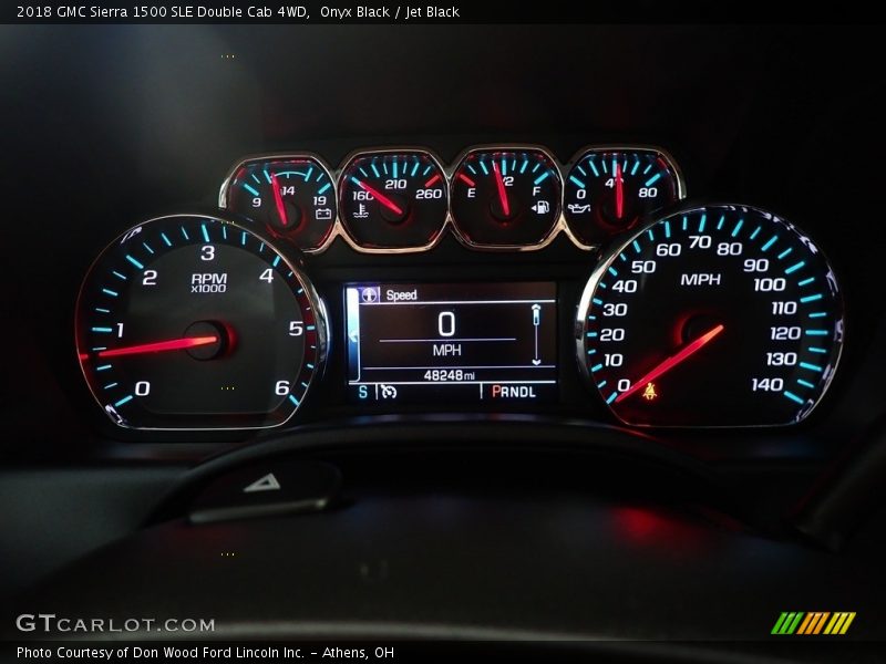  2018 Sierra 1500 SLE Double Cab 4WD SLE Double Cab 4WD Gauges