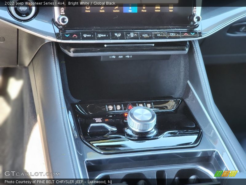 Bright White / Global Black 2022 Jeep Wagoneer Series I 4x4