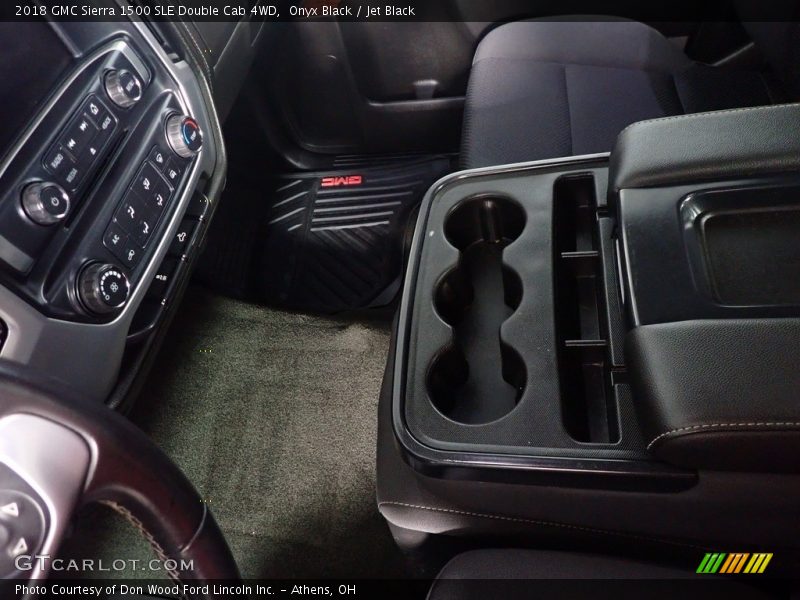 Onyx Black / Jet Black 2018 GMC Sierra 1500 SLE Double Cab 4WD