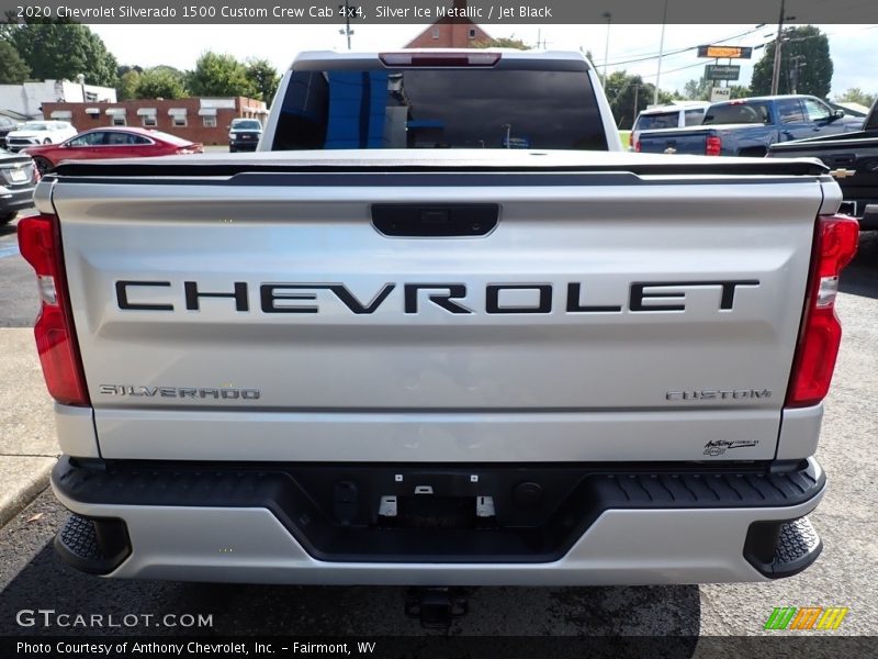 Silver Ice Metallic / Jet Black 2020 Chevrolet Silverado 1500 Custom Crew Cab 4x4