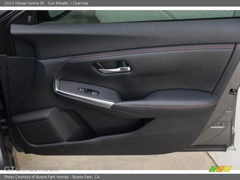 Gun Metallic / Charcoal 2020 Nissan Sentra SR