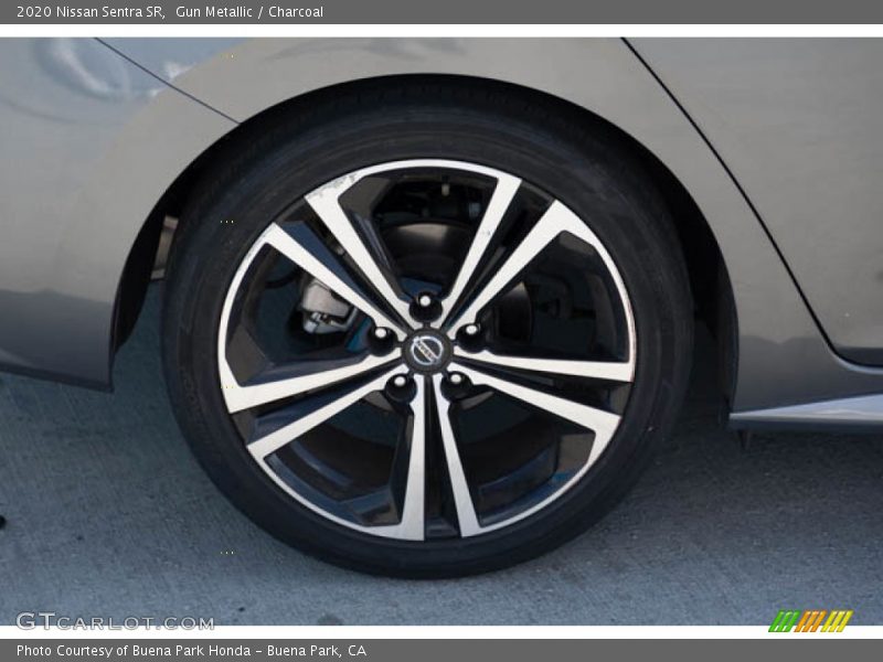 Gun Metallic / Charcoal 2020 Nissan Sentra SR