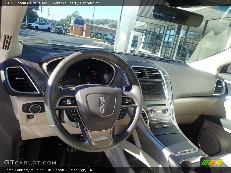 Dashboard of 2019 Nautilus AWD