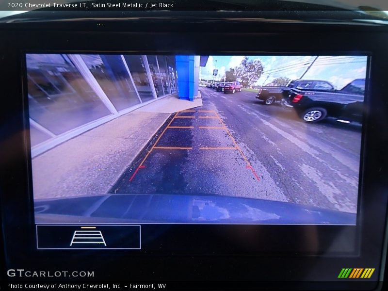 Satin Steel Metallic / Jet Black 2020 Chevrolet Traverse LT