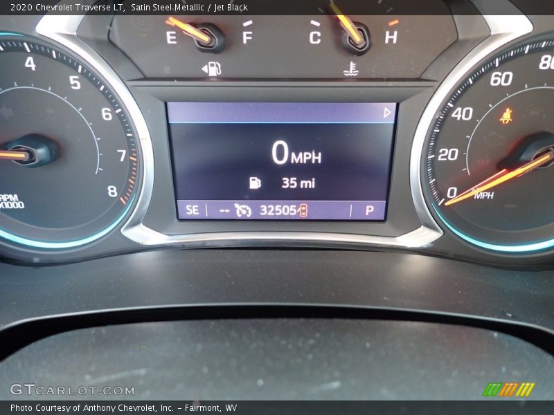 Satin Steel Metallic / Jet Black 2020 Chevrolet Traverse LT