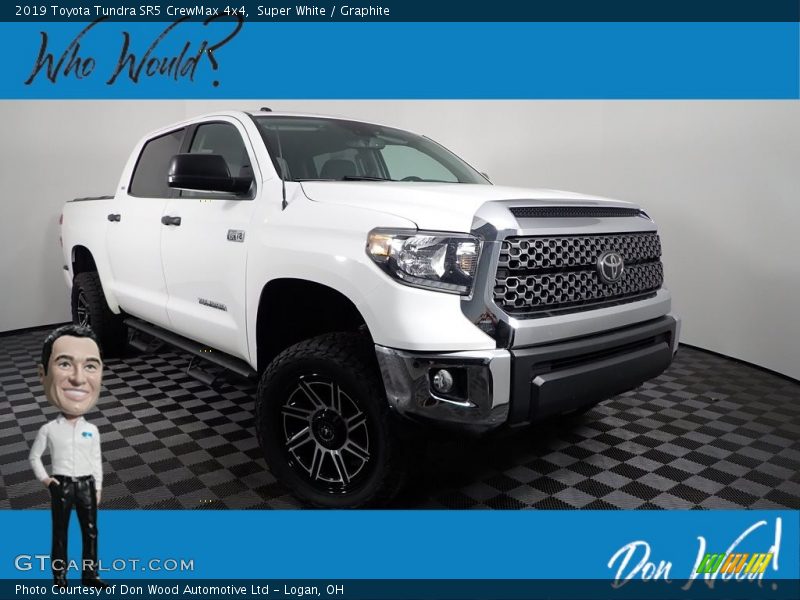 Super White / Graphite 2019 Toyota Tundra SR5 CrewMax 4x4